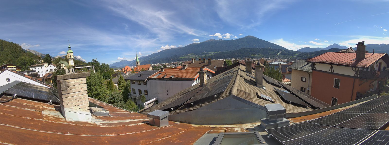 Mia Panorama